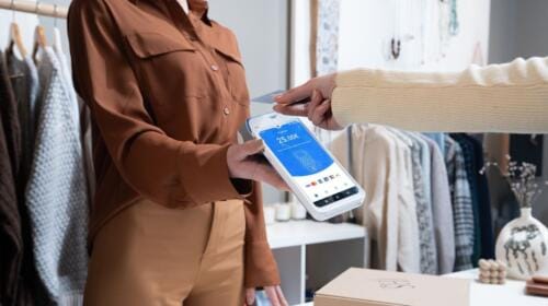 De juiste PR-pincode: myPOS schakelt TEAM LEWIS in voor groei in de Benelux