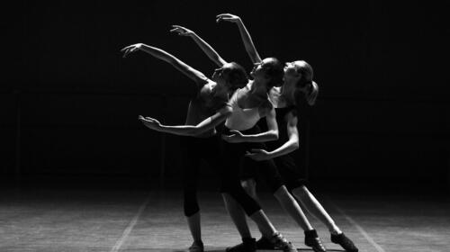 The Choreography of Women in Life
