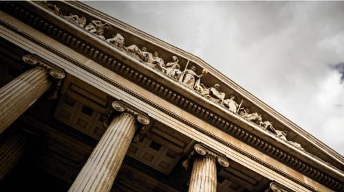Podcast Sin Briefing y a lo Loco: #19 |  Auditoría digital MET del sector legal en España