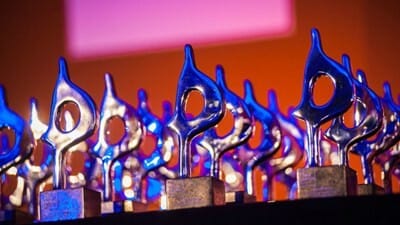 LEWIS wint SABRE Award voor ‘De Onmogelijke Signeersessie’
