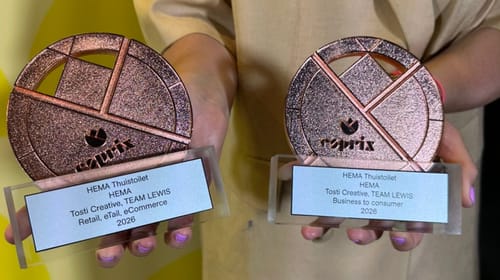 Tosti Creative en TEAM LEWIS winnen twee Esprix Awards met HEMA Thuistoilet
