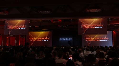 TEAM LEWIS e ROI Group confermano la partnership per il programma di eventi del 2026