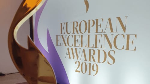 LEWIS wint bij European Excellence Awards 2019
