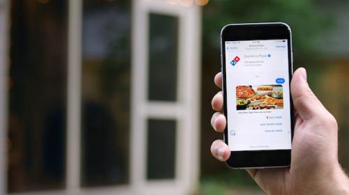 Cómo pedir una pizza a través de un chatbot: caso Domino’s Pizza