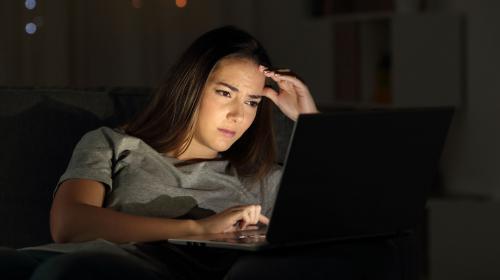 Aprende a gestionar una queja en redes sociales