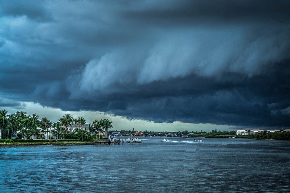 storm-407963_960_720