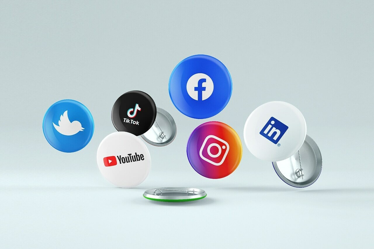 redes sociais e media