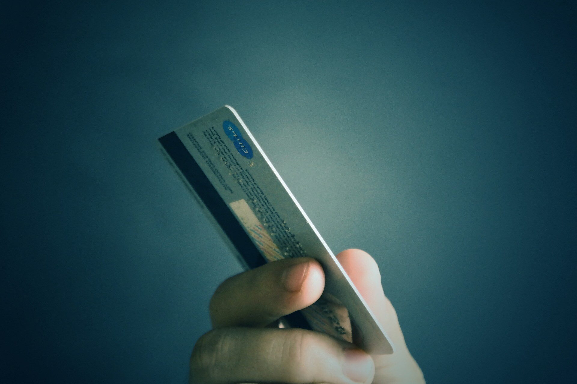 Monzo and Big Issue join up