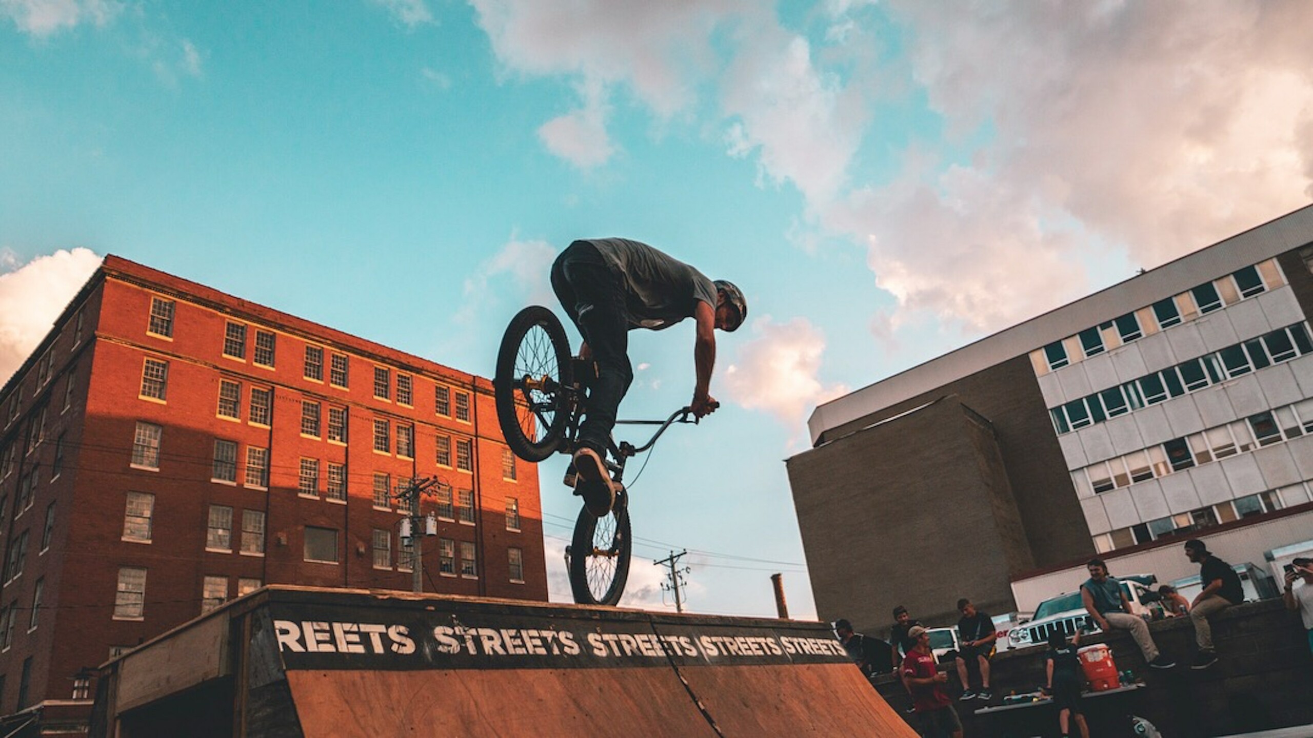 PR Stunts for Modern Audiences | London | TEAM LEWIS UK