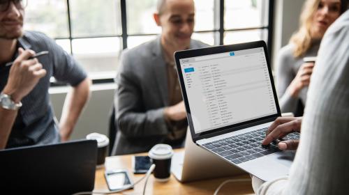 PITCHING JOURNALISTS YOUR STORY, NOT YOUR BRAND