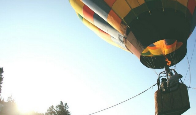 Hot air balloon