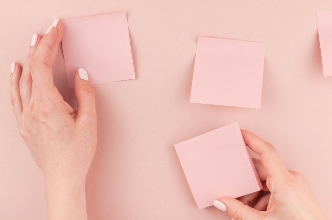 pink sticky notes